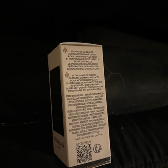 Guerlain Rouge G Double Mirror Jewel Case - Picture 2 of 5